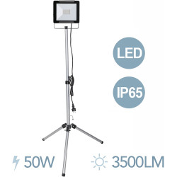 PROJECTEUR SUR TREPIED 50W 3500 LUMEN
