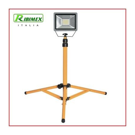 PROJECTEUR SUR TREPIED 30W 2250LUMEN
