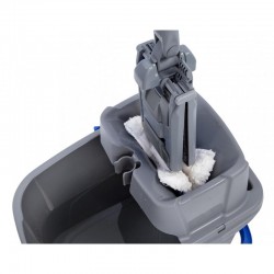 EASY WASH KIT SEAU DE LAVAGE : UN SEAU ESSOREUR+ UN MANCHE+UN SUPPORT FRANGE+UNE FRANGE (0700SE3815UB)